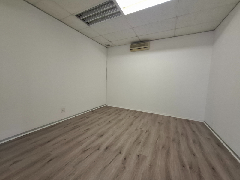 To Let commercial Property for Rent in Maitland Western Cape